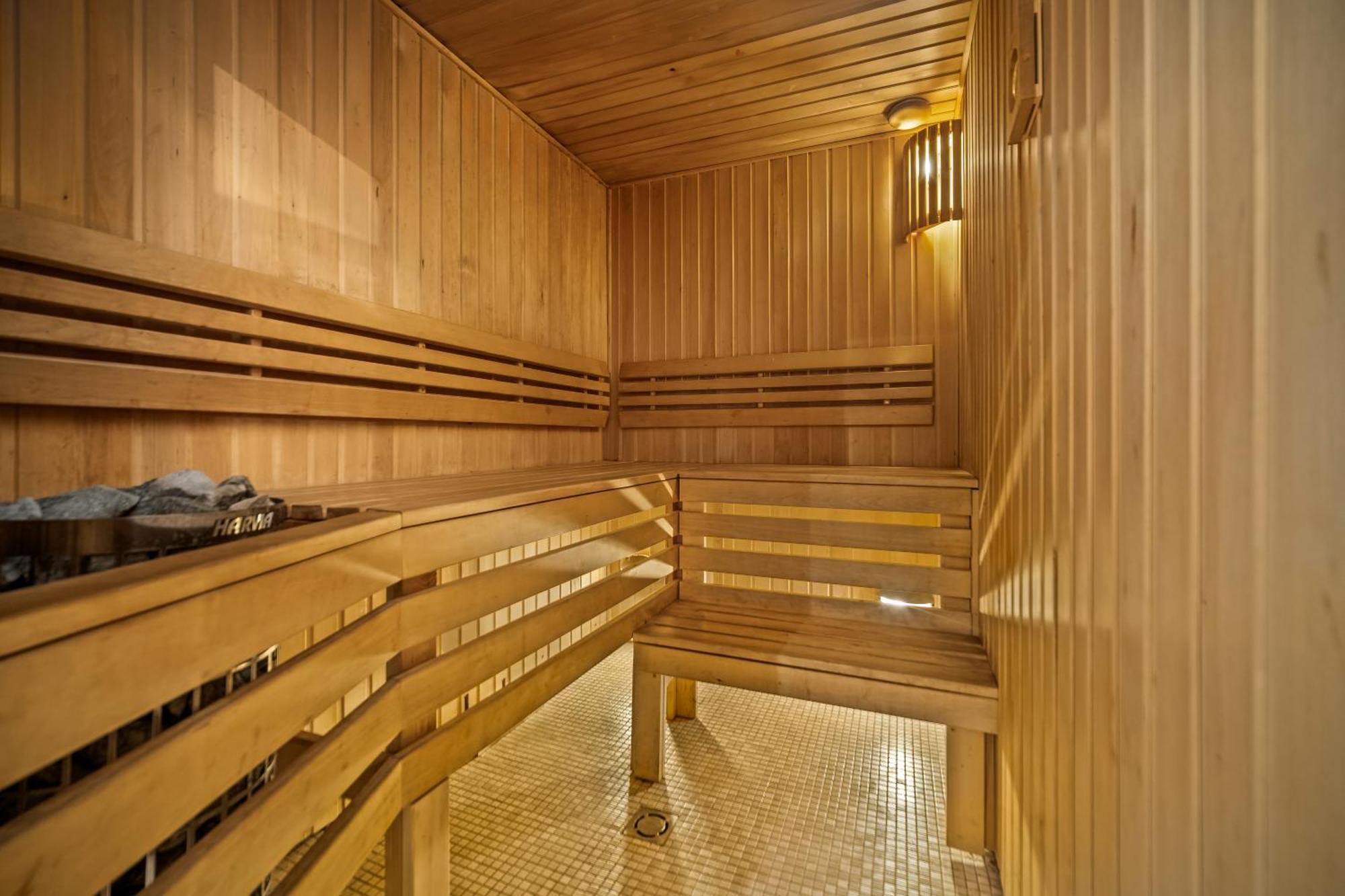 Secret Lounge - Cozy Studio with Sauna&Jacuzzi VNO Esterno foto